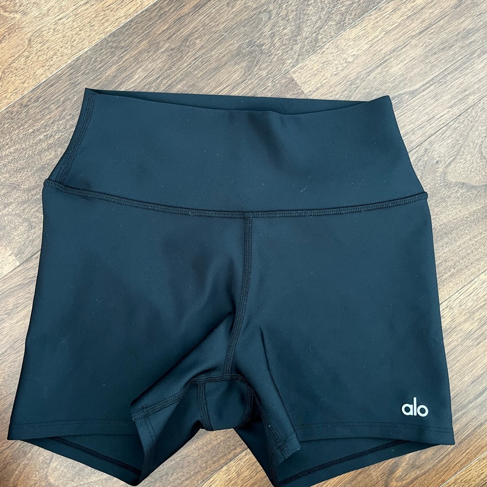 Alo Yoga Shorts High Waist Airlift Shorts